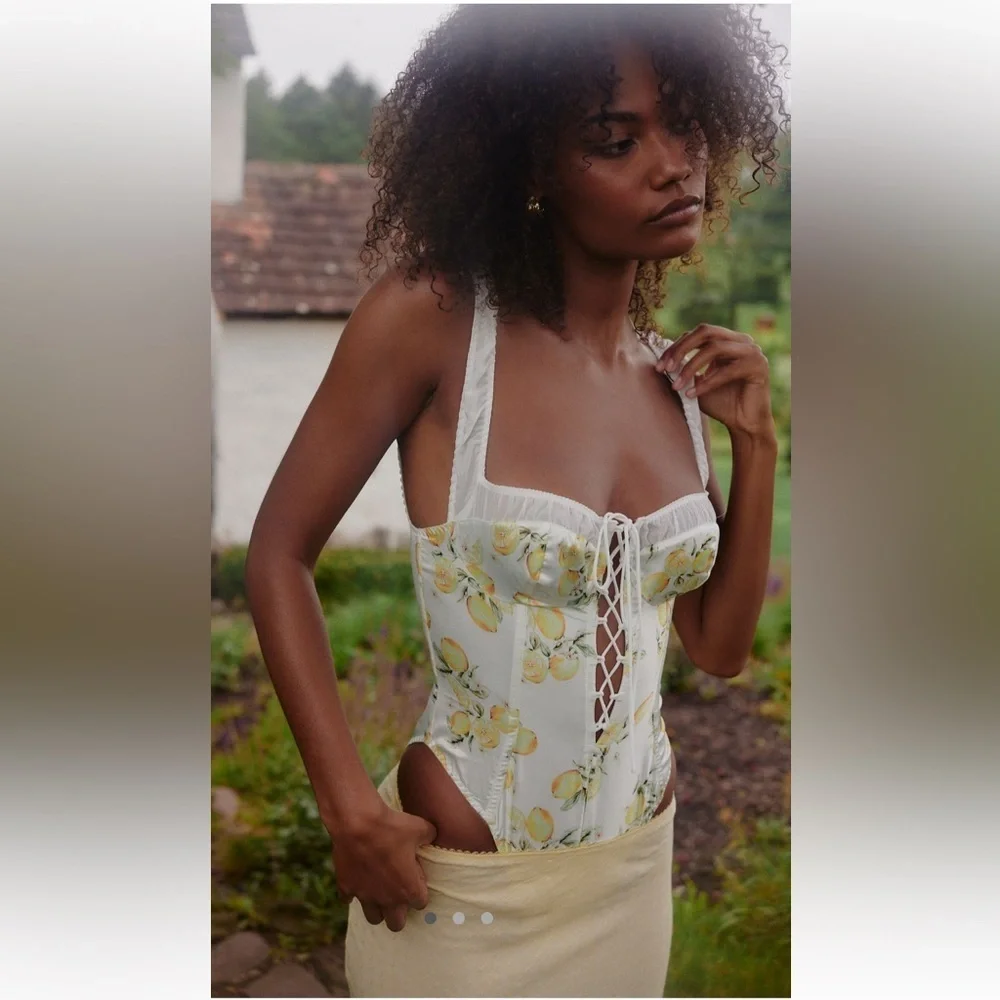 For Love & Lemons White Lemon-Print Lace-Up Bodysuit - Picture 1 of 7